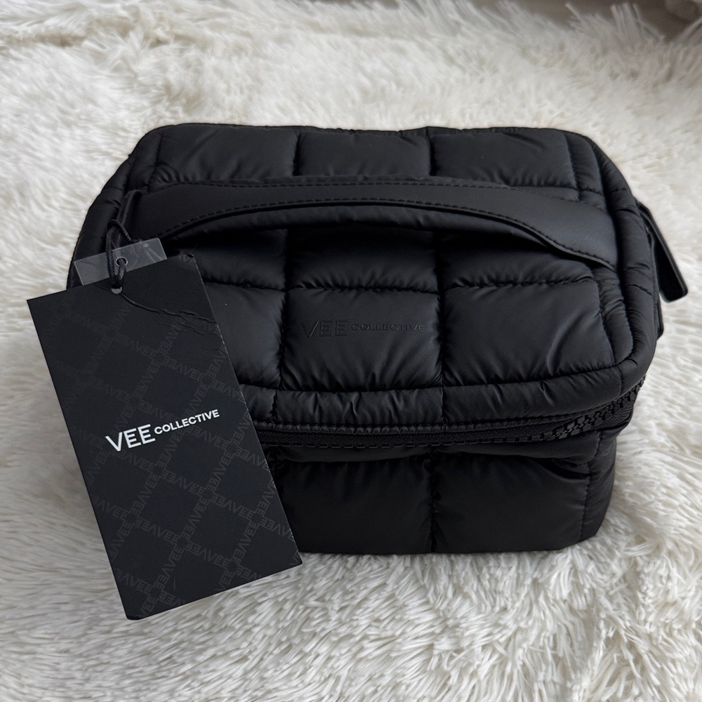 VEE Collective Porter Vanity Case